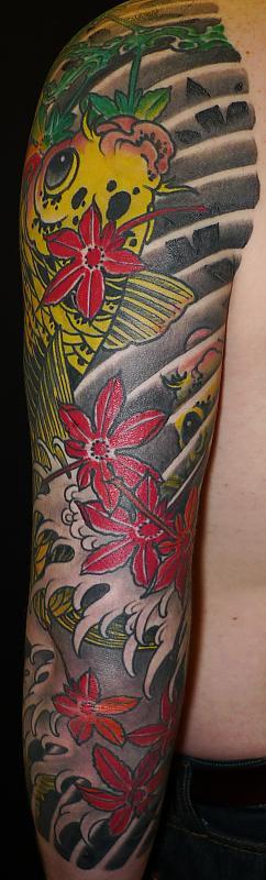 traditional japanese maple leaves tattoo